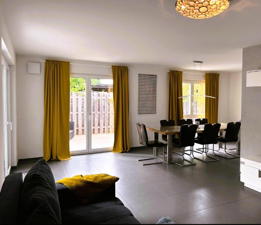 Sylvis Home Zentral Gelegenes Ferienhaus In Ruhiger Lage Fürth Eksteriør billede