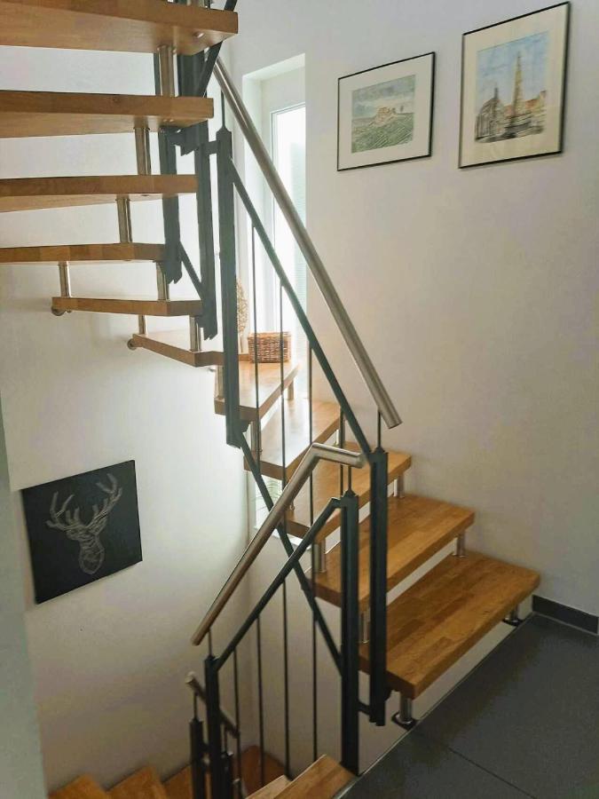 Sylvis Home Zentral Gelegenes Ferienhaus In Ruhiger Lage Fürth Eksteriør billede