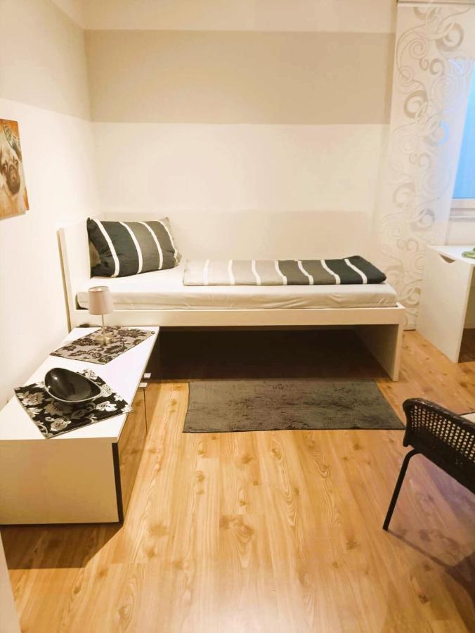 Sylvis Home Zentral Gelegenes Ferienhaus In Ruhiger Lage Fürth Eksteriør billede